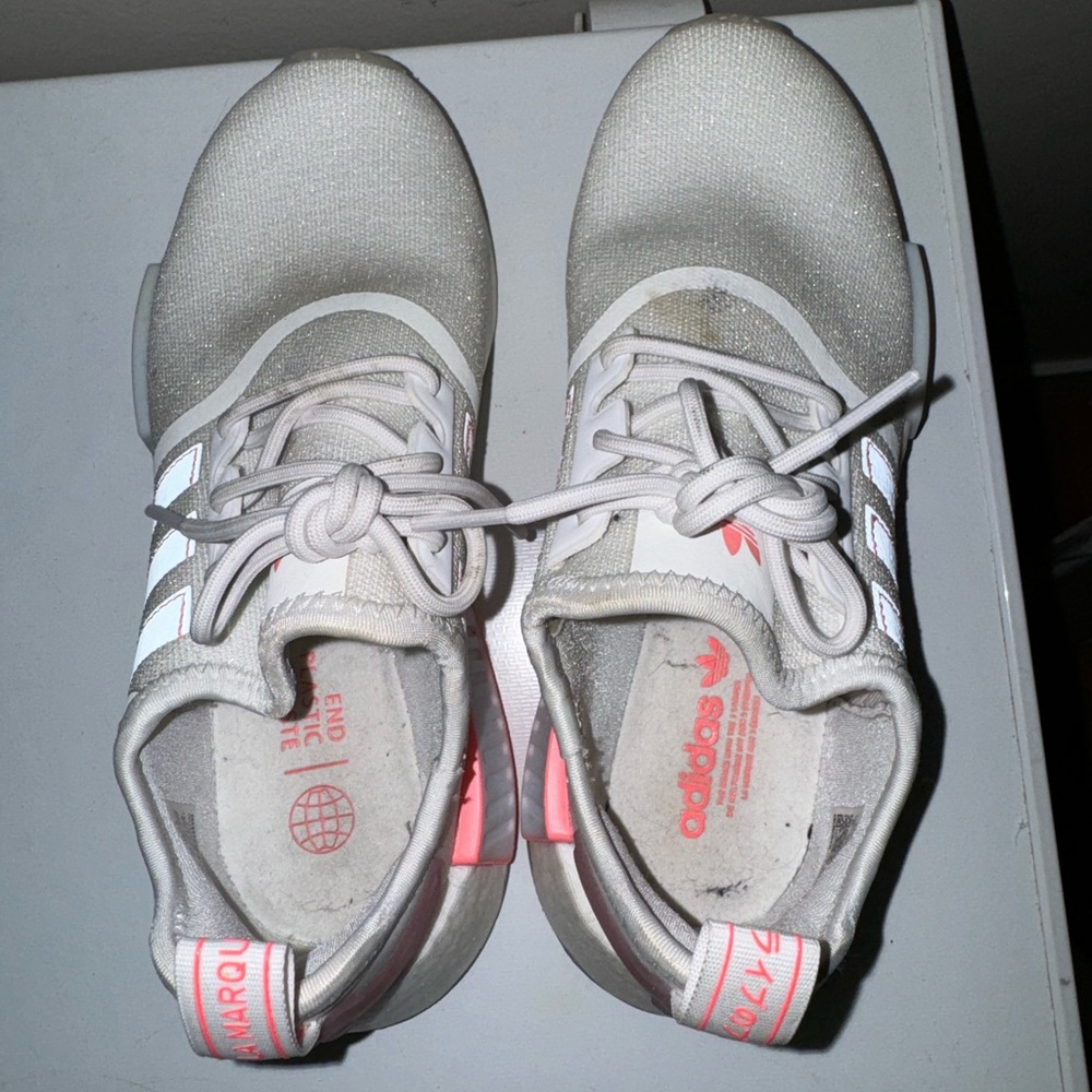 Adidas NMDs size 6